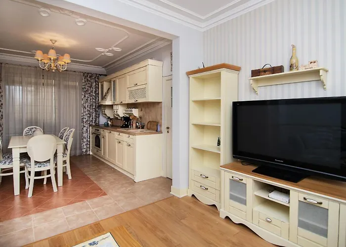 Cozy Flat In Downtown Appartamento Varna