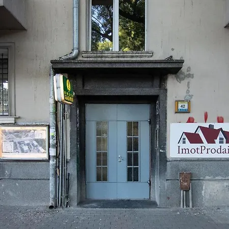 Cozy Flat In Downtown * Warna